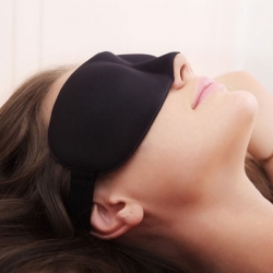3D tvarovaná extra pohodlná maska na spaní na oči 